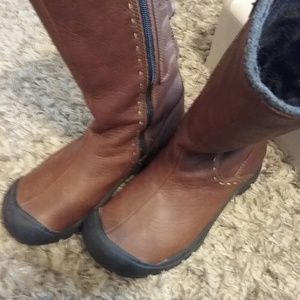 Keen winter boots